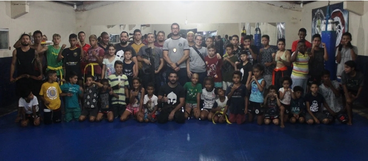 Polícia Civil realiza palestra para crianças e adolescentes em Água Clara