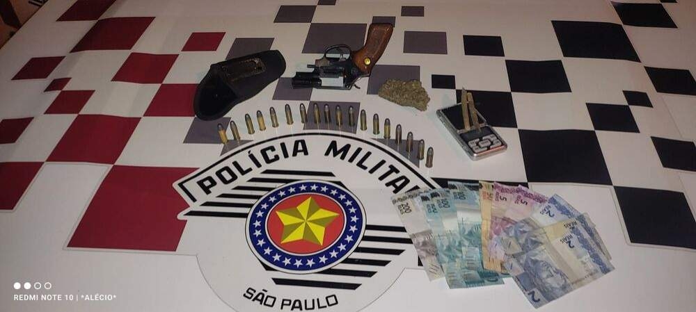 Força Tática de Andradina prendeu garçom por tráfico de drogas e porte ilegal de arma