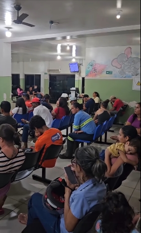 MAIS DE 5 HORAS DE ESPERA!  UPA DE TRÊS LAGOAS VIRA PALCO DE DESCASO E SOFRIMENTO