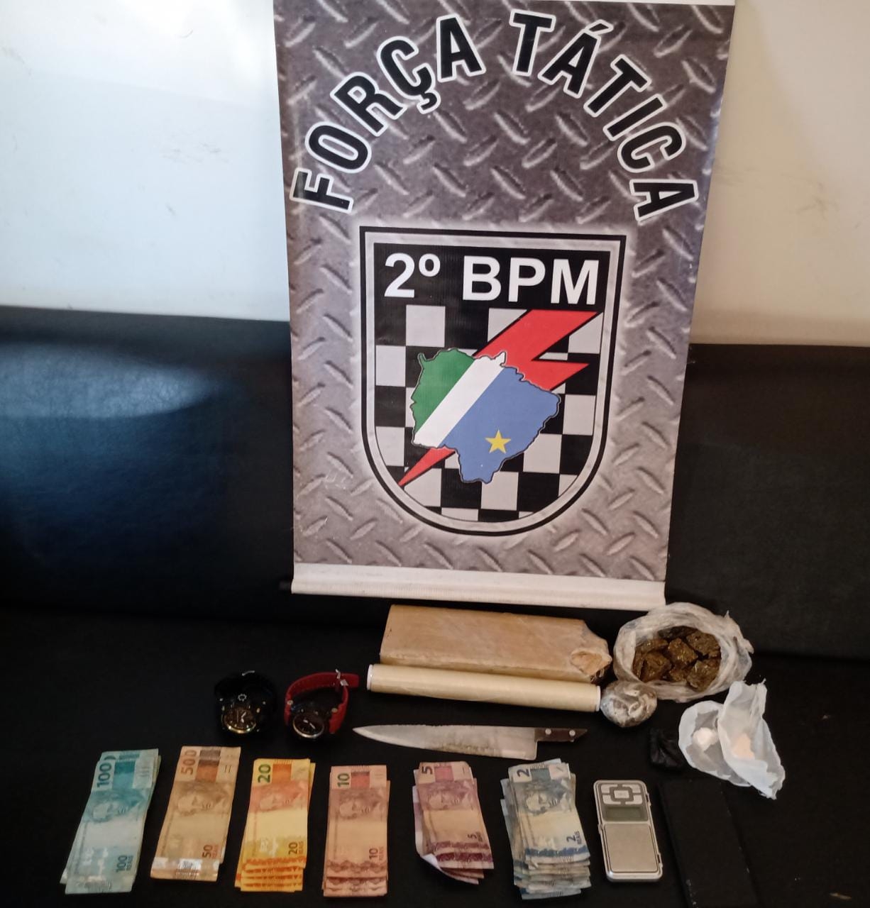 Força Tática de Três Lagoas prende autor de tráfico de drogas no bairro Santa Rita