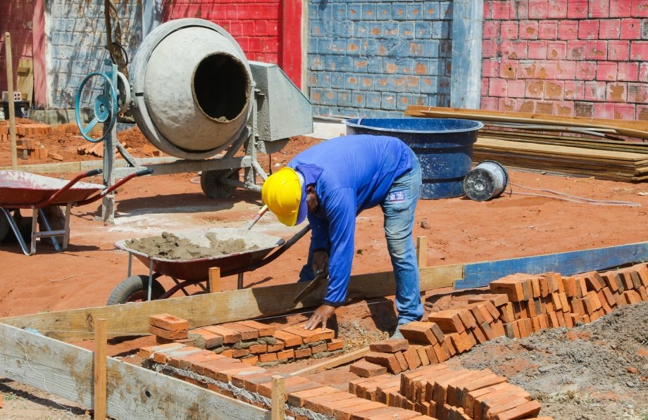 Estádio da ADEN recebe melhorias através de recursos próprios da Prefeitura de Três Lagoas