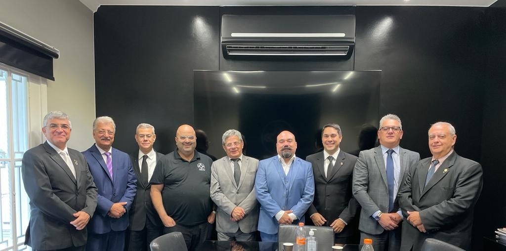 Sereníssimo Benedito Marques Ballouk Filho visitou o Egrégio Tribunal Eleitoral do GOSP