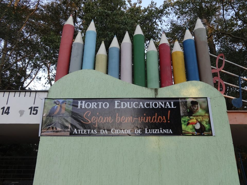 Em Andradina vocês conhecem essa pessoa ao lado de TAMIKO E JAMIL na foto ???