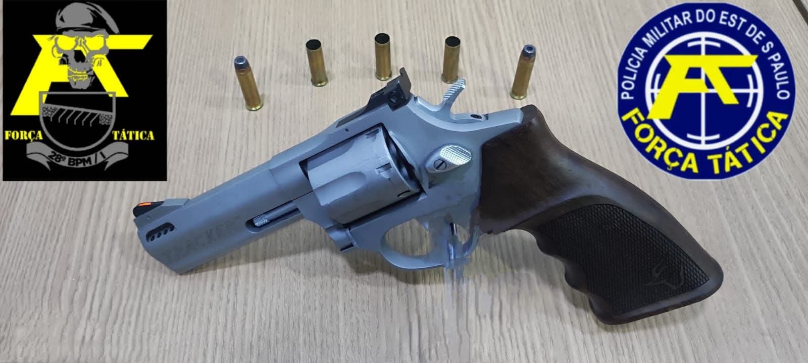 Força Tática prende homem com revólver calibre .357 após disparos em via pública em Andradina