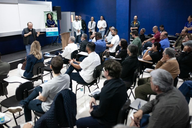 Empresários de Andradina discutem desenvolvimento regional em linha direta com o Estado