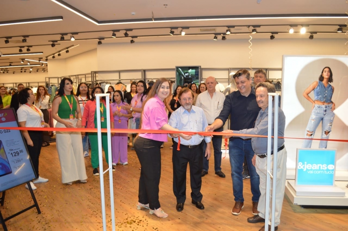 Na inauguração da C&A, empresário anuncia expansão do Shopping Center Fernandópolis para 2023