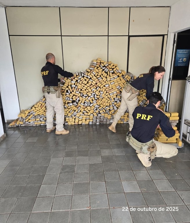 Polícia Rodoviária Federal apreende 840 kg de droga com morador de Andradina na BR 262 em Betim-MG
