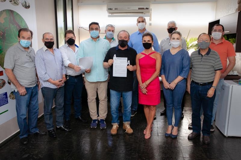 Empresários do Bem fazem a doação de R$ 50 mil para a Prefeitura de Andradina