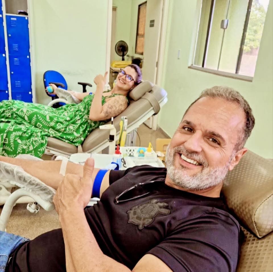 Pai e filha com tipo sanguíneo raro O- chamam atenção ao doar sangue em Três Lagoas