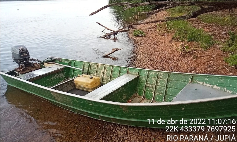PMA de Três Lagoas prende depois de perseguição por 45 minutos pescador que pescava com rede na região do vertedouro de hidrelétrica e utilizará drones neste tipo de fiscalização