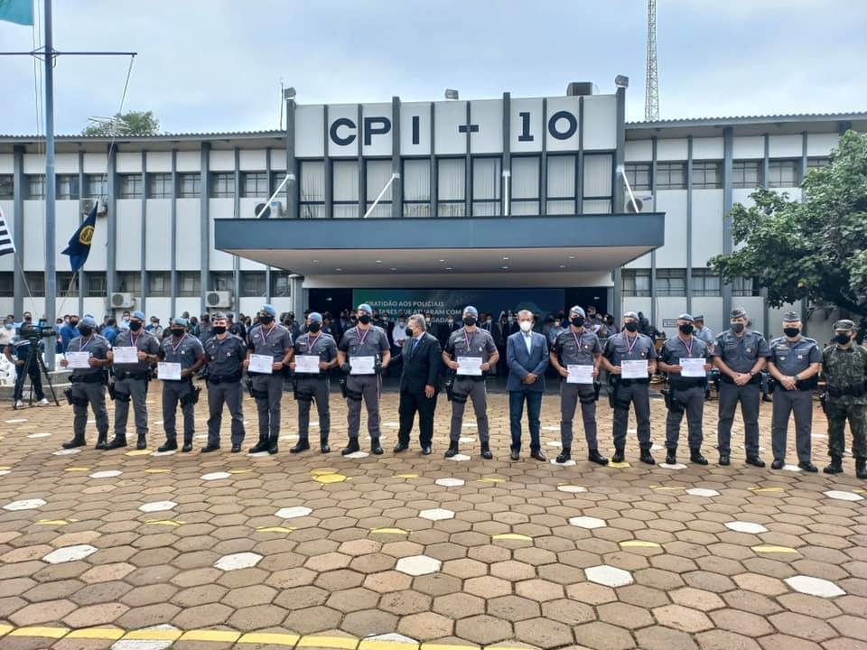EM ARAÇATUBA HOMENAGEM E RECONHECIMENTO DA  ALESP AOS POLICIAIS QUE COMBATERAM O MEGA  ASSALTO