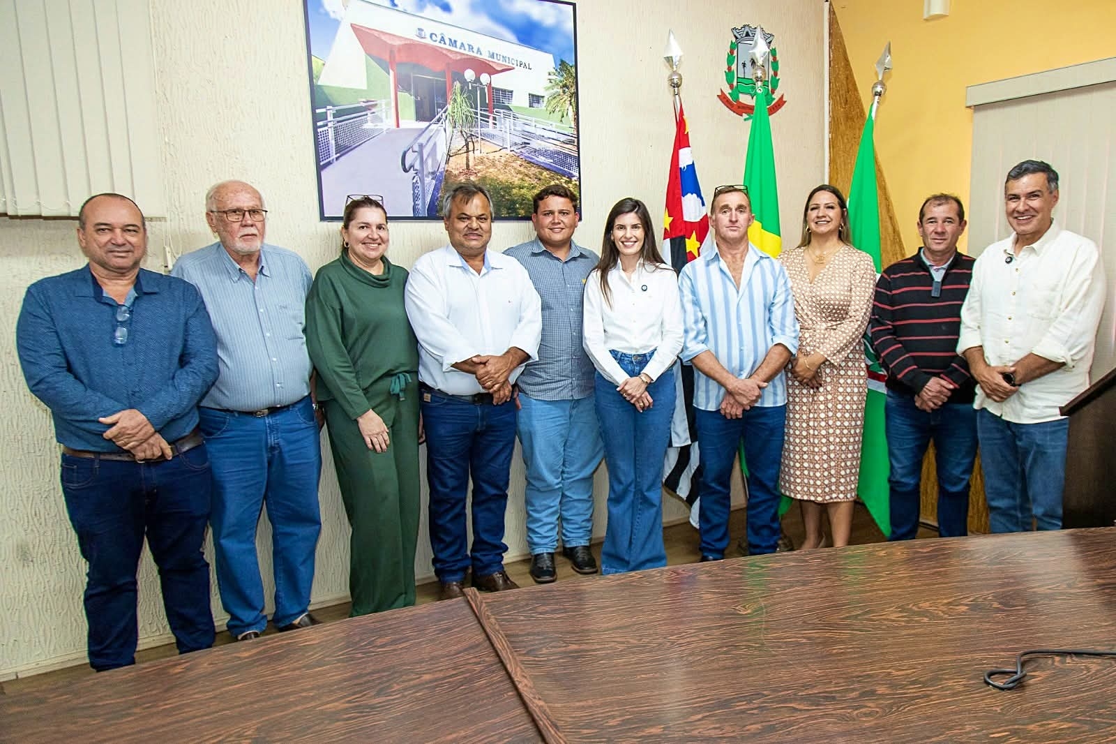 Em visita, deputados assumem compromisso com reivindicações de Murutinga