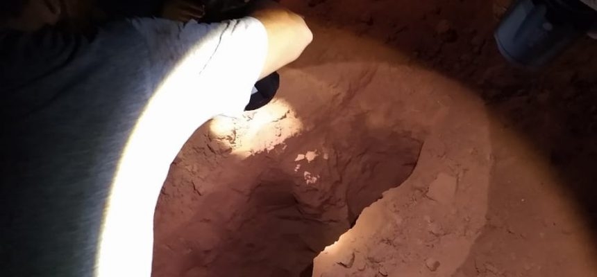 Criança é resgatada pelo pai e por policiais em Brasilândia após ficar duas horas em buraco
