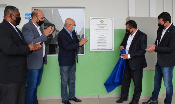 Prefeito Leandro Maffeis e ministro da Educação participam de inauguração no IFSP de Birigui
