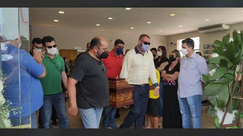 Em Andradina corpo de Nivaldo Franco Bueno segue para a cremação em Araçatuba