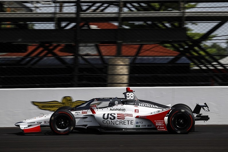 Marco Andretti faz a pole da 104ª edição da Indy 500