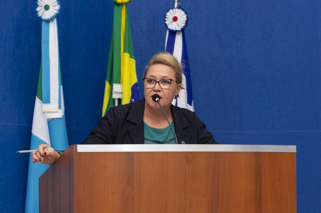 Vereadora Edvalda Reis solicita novos veículos para Corpo de Bombeiros e Polícia Científica de Três Lagoas