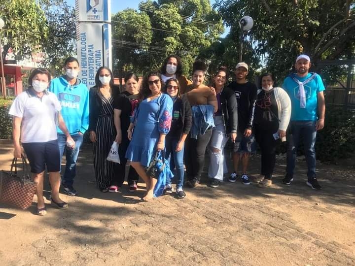Companheiros do Lions e Leo Clube de Valparaíso doaram sangue no Hemocentro de Araçatuba