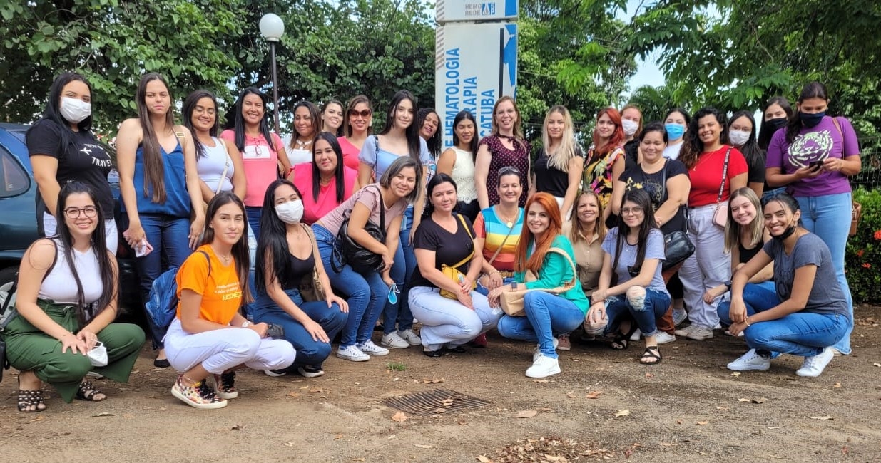Alunos da Graduação de Enfermagem das FIRB de Andradina fazem visita técnica e doação de sangue em Araçatuba