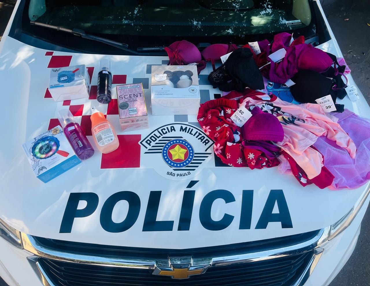 POLÍCIA MILITAR PRENDE CASAL POR FURTO EM COMÉRCIOS DE MIRANDÓPOLIS