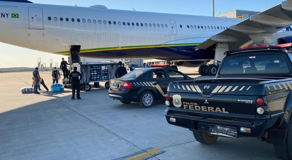 Dois morrem em confronto com a Polícia Federal de Campinas durante operação contra tráfico de drogas pelo Aeroporto de Viracopos