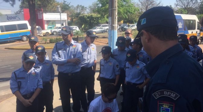 Polícia Militar de Três Lagoas apreende droga arremessada em presídio