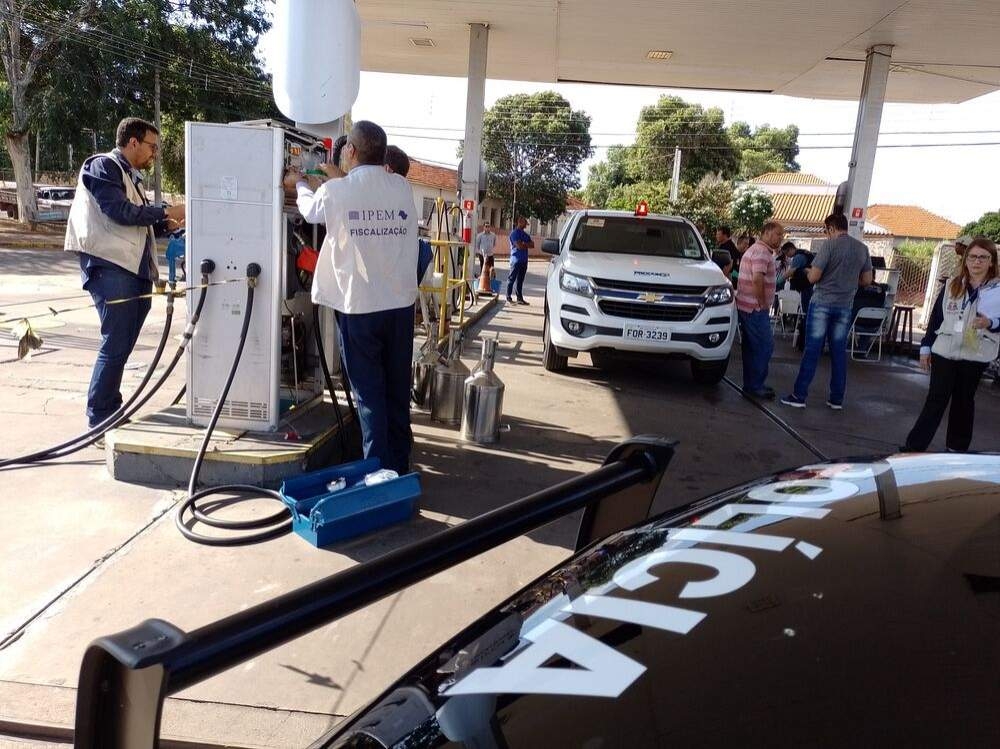 Polícia Civil de Araçatuba não para fiscalização encontra irregularidades em bombas de posto de combustíveis