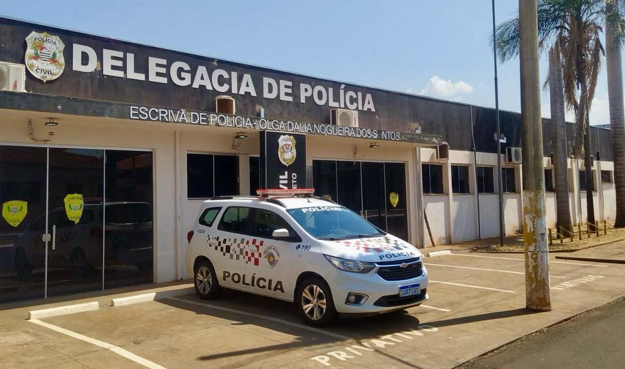 Polícia Militar de Pereira Barreto prende mulher por estelionato e uso de documentos falsos em agência bancária