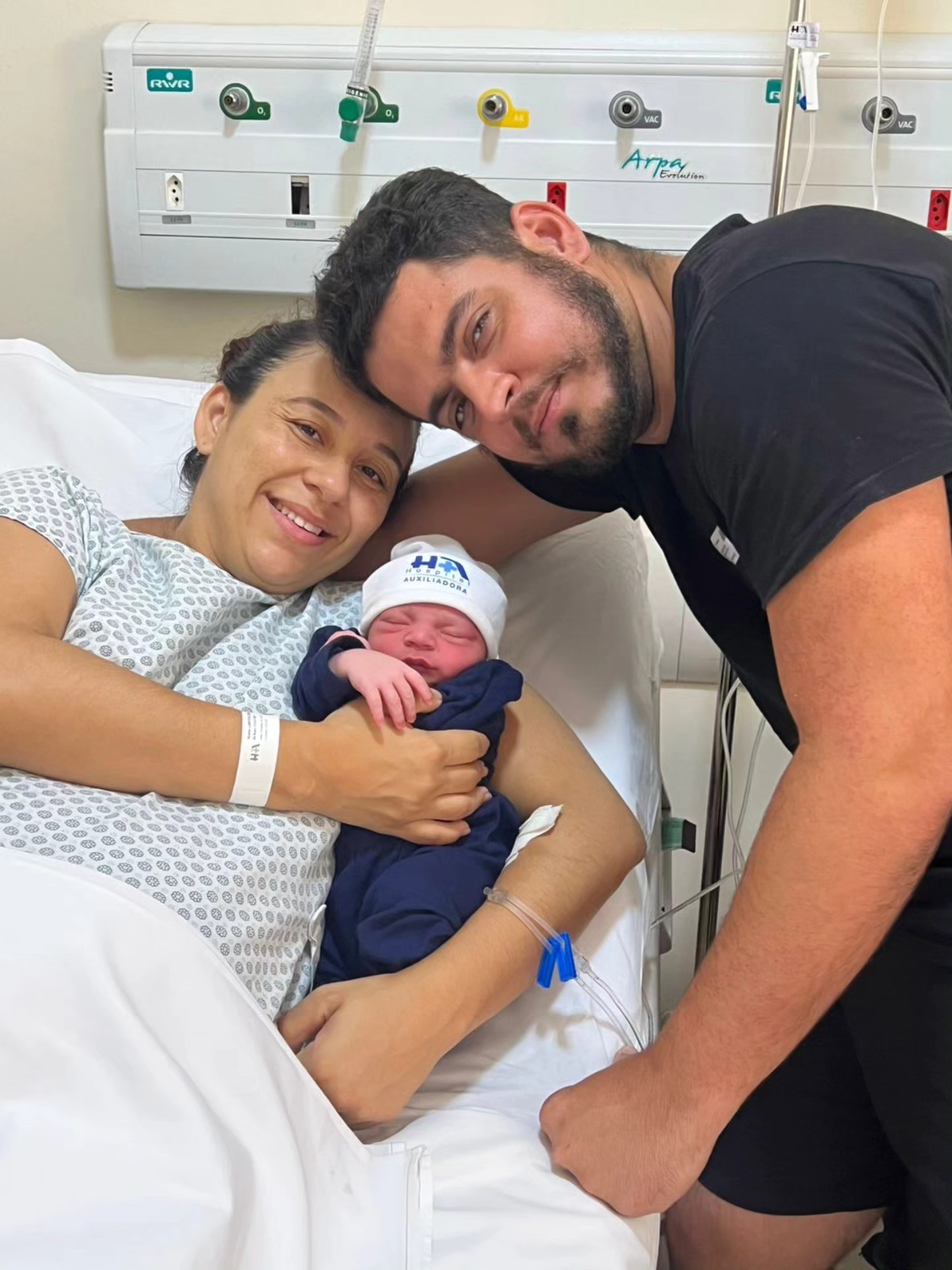 Primeiro bebê de 2026 nasce no Hospital Auxiliadora em Três Lagoas