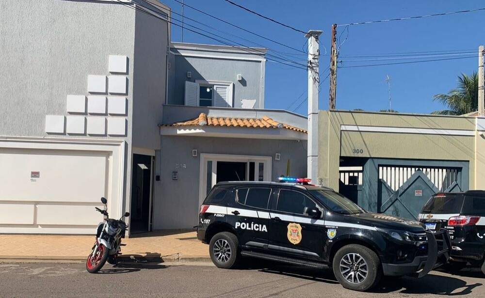 GOE de Araçatuba apreende R$ 250 mil em mercadorias e anabolizantes, alvo de repressão ao crime bairro São Joaquim
