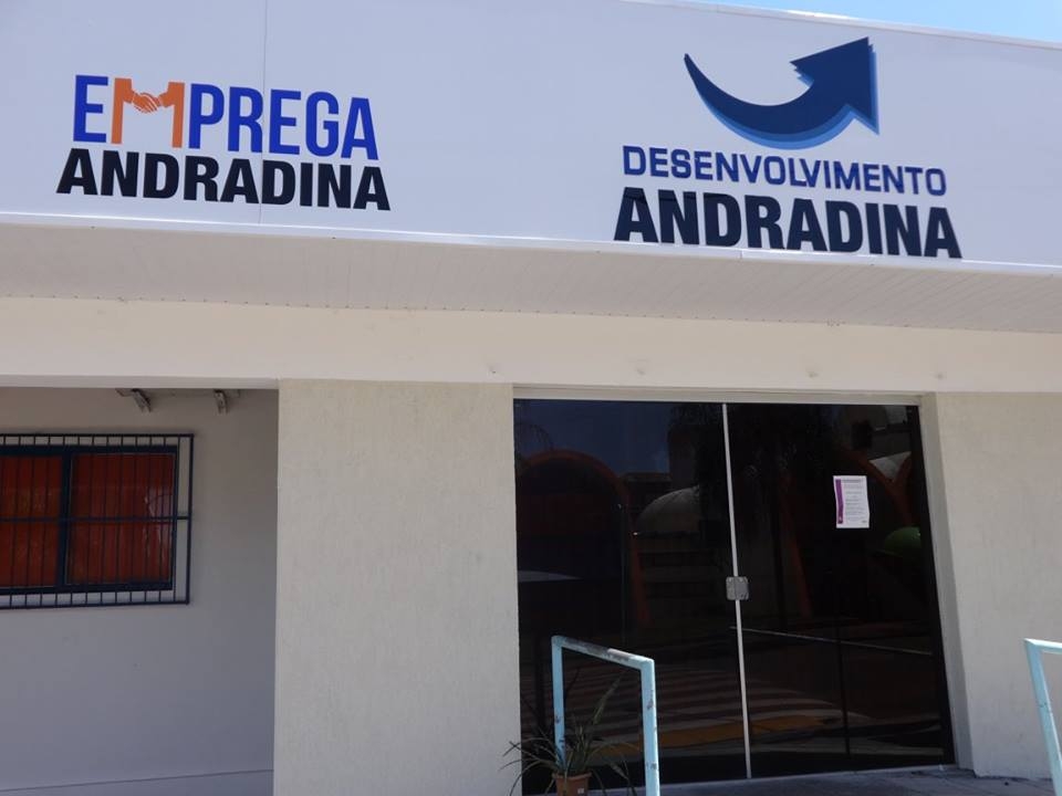 Emprega Andradina tem vaga serralheiro, almoxarife, borracheiro e outras funções