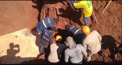 Trabalhador fica soterrado enquanto trabalhava em obra de drenagem em Três Lagoas