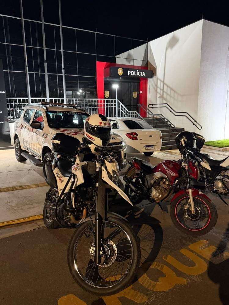 ROCAM prende indivíduo por tráfico de drogas após tentativa de fuga em Andradina