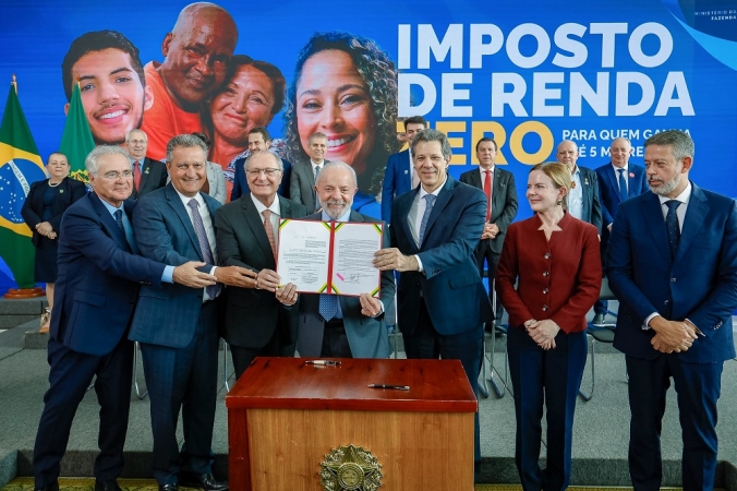 Lula sanciona isenção do IR para quem ganha até R$ 5 mil