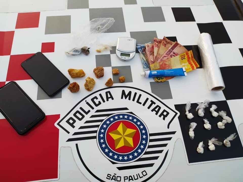 POLÍCIA MILITAR PRENDE 2 POR TRÁFICO DE ENTORPECENTE/ASSOCIAÇÃO AO TRÁFICO EM ANDRADINA
