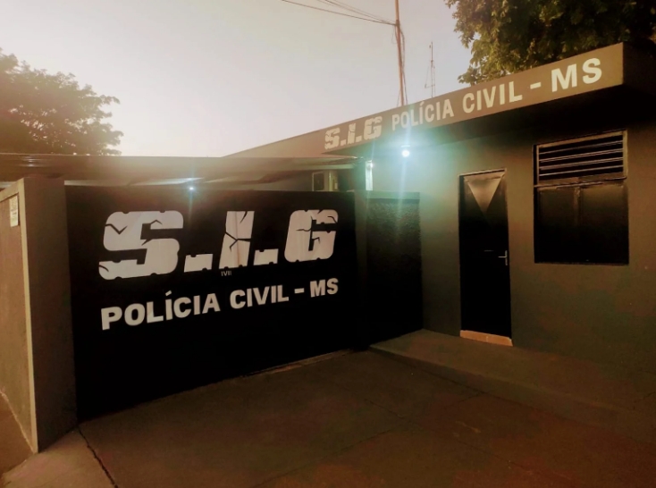 Mulher usa os filhos de 3 e 6 anos para furtar mercado e é identificada pela Polícia Civil de Três Lagoas