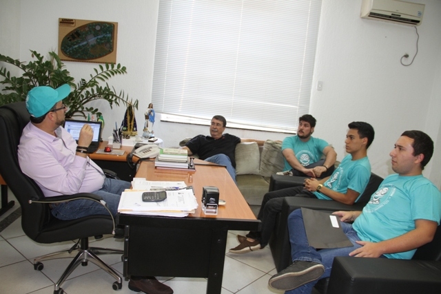 Skaf vai a Taubaté para aula inaugural do programa Patrulha Digital