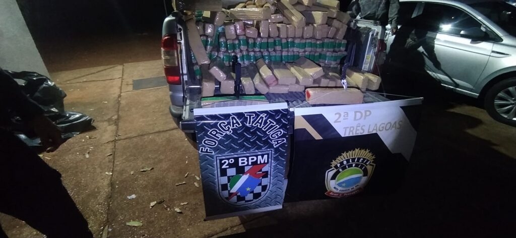 Ação conjunta das Polícias Civil e Militar apreende mais de 870 kg de drogas em Três Lagoas