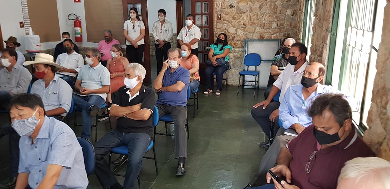 EM ANDRADINA SERVIÇOS OFERECIDOS PELO CIENSP SÃO APRESENTADOS AOS PREFEITOS ELEITOS