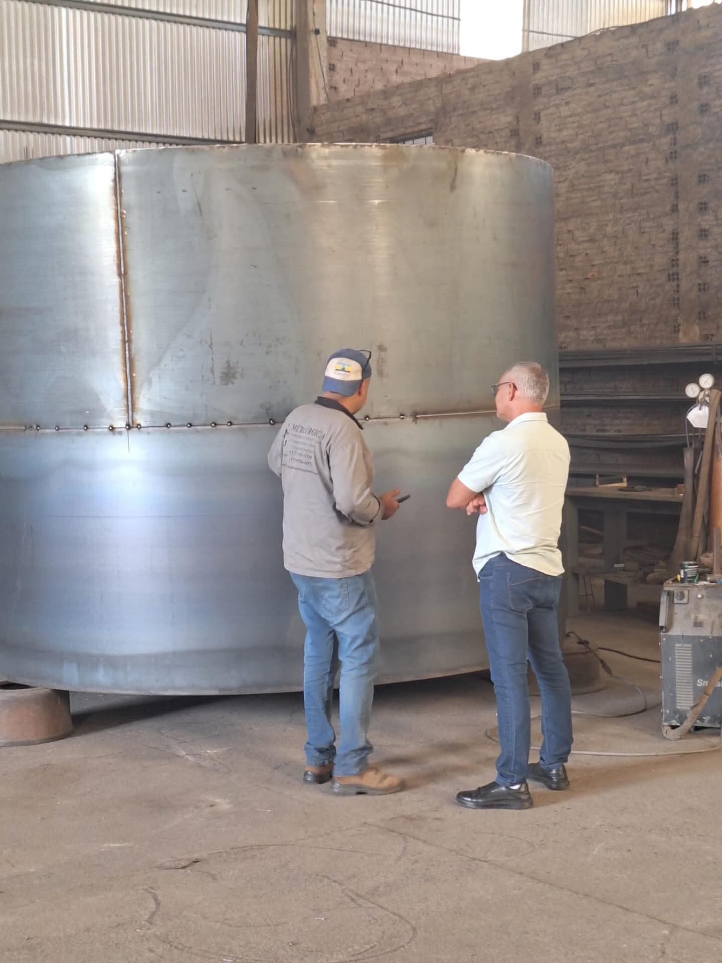 Produção das caixas d’água que ampliarão abastecimento em Itapura segue para fase final