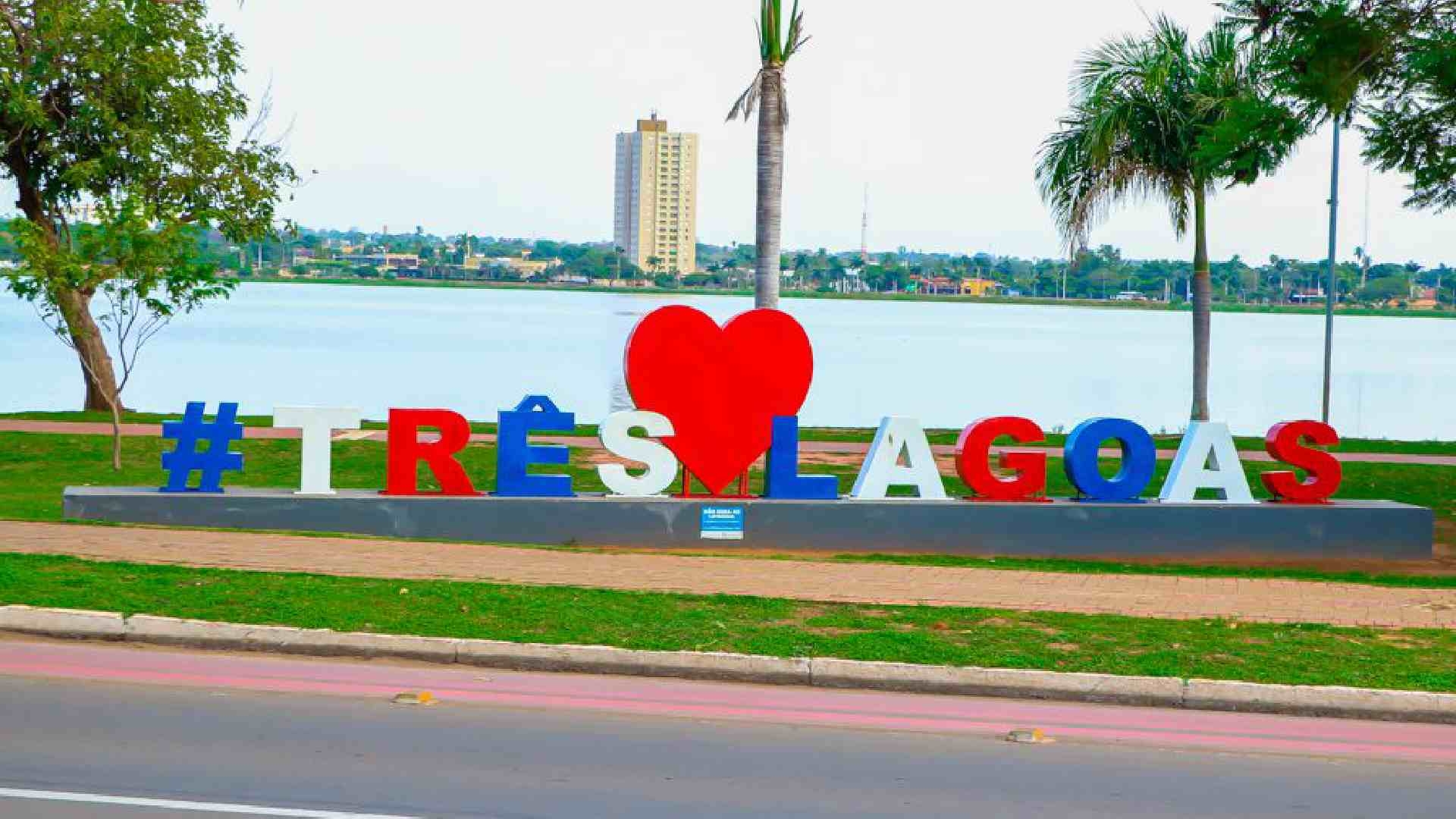 Três Lagoas aditiva contrato de revestimento de asfalto em R$ 2,18 milhões