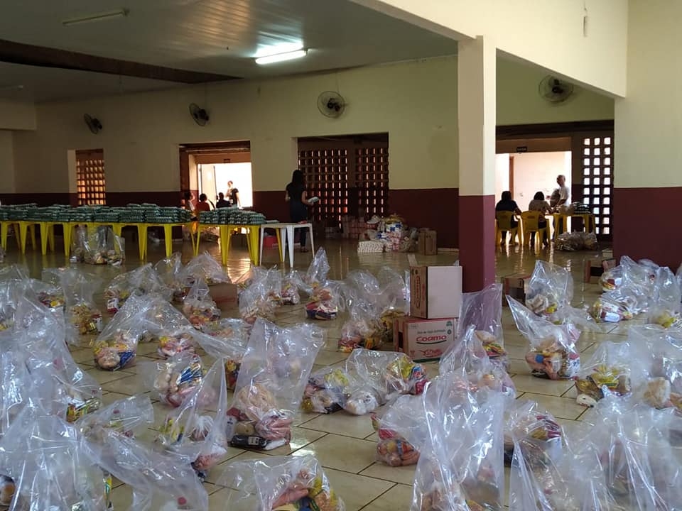 Prefeitura Municipal de Itapura entrega kit merenda para nossas crianças