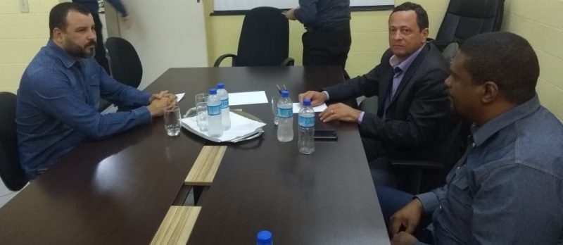 Araçatubense é preso pelo TOR com 05 tijolos de maconha na Rondon em Valparaíso