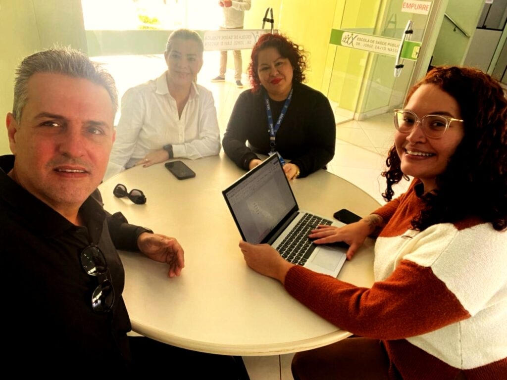 Direção do Hospital Auxiliadora de Três Lagoas se reúne com representantes da SES para discutir sobre avanços da saúde materno-infantil