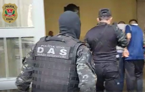 Cinco suspeitos de sequestro de chinês são presos pela equipe da Antissequestro