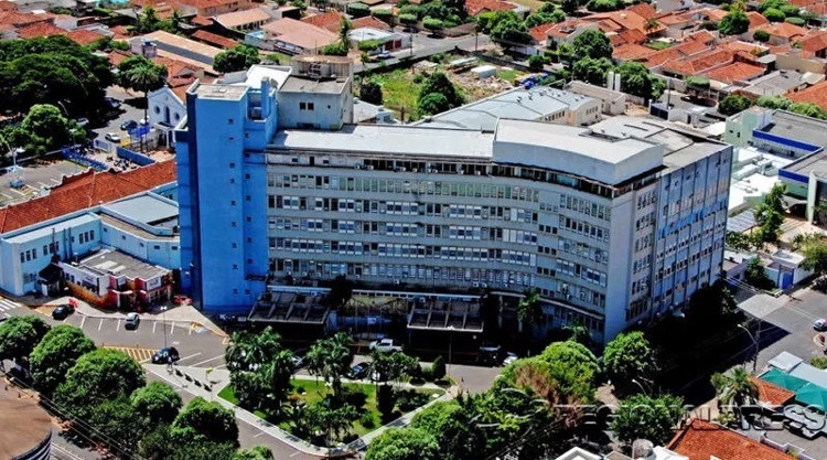 Petrônio assume como provedor da Santa Casa de Araçatuba e tira férias da Agência Reguladora Daea