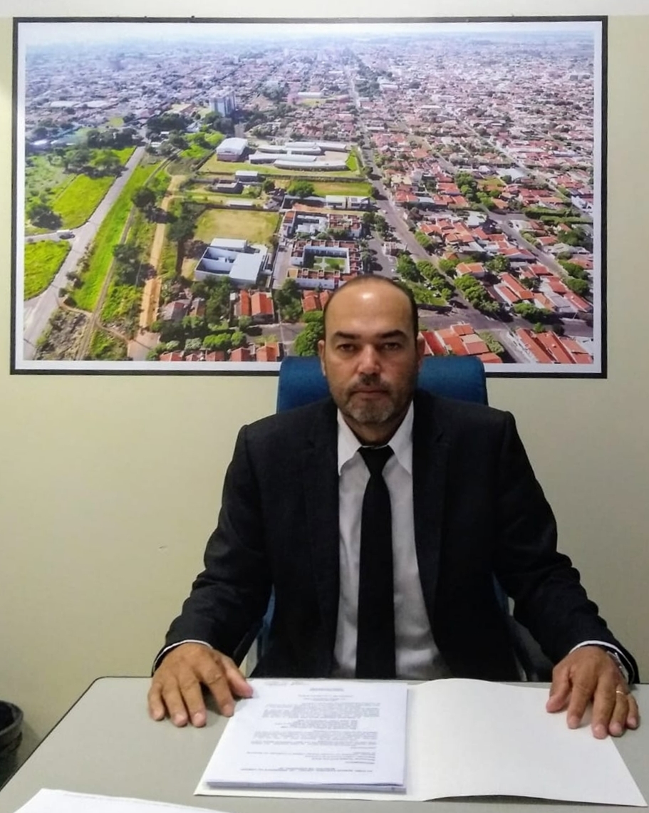 Secretaria de Saúde de Andradina precisa de um caminhão grande de carroceria de madeira para arrastão contra a dengue