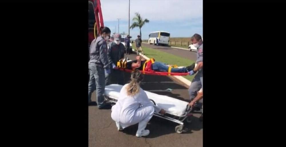 Motociclista sofre acidente na avenida de acesso ao Friboi de Andradina