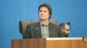 Em Três Lagoas ex-presidente da Casa de Leis sem conhecimento afirma ser uma denúncia “pífia”