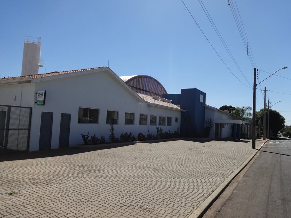Ciclistas fazem doações para a Santa Casa de Penápolis